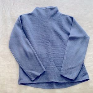Vince Funnel neck Sweater in Light Blue (Sz XS)